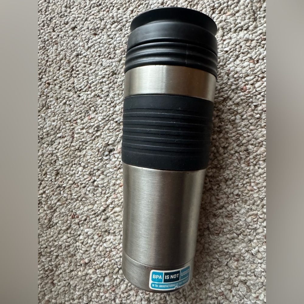 EUC Old Navy Black & Silver Stainless Steel BPA Free Plastic Travel Mug Togo Tea